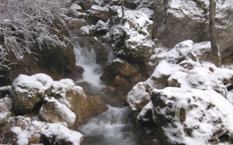 Красные пещеры